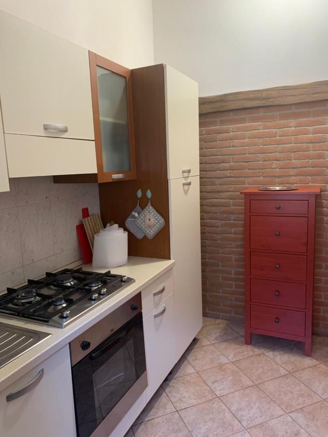 Appartamento Centrale Piacenza Buitenkant foto